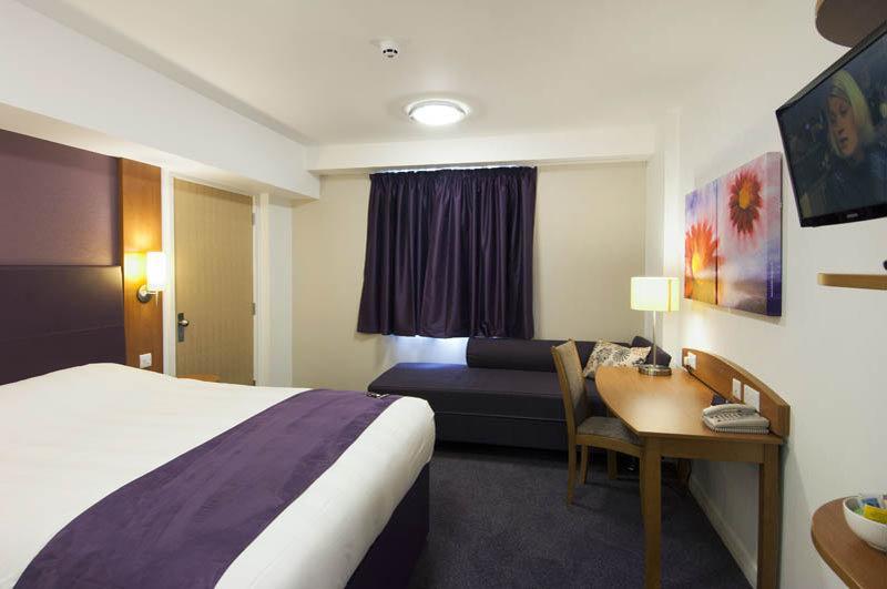 אולדברי Premier Inn Birmingham Oldbury מראה חיצוני תמונה